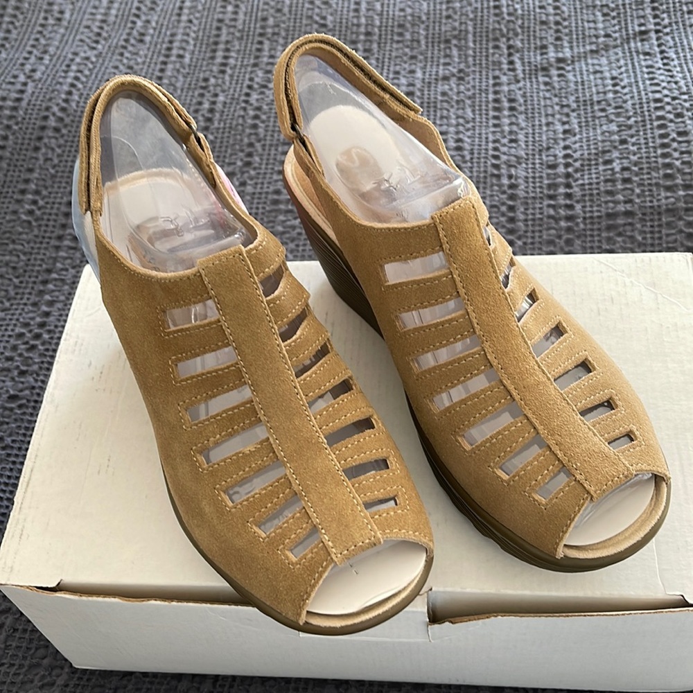 Sketcher’s memory foam suede sandals